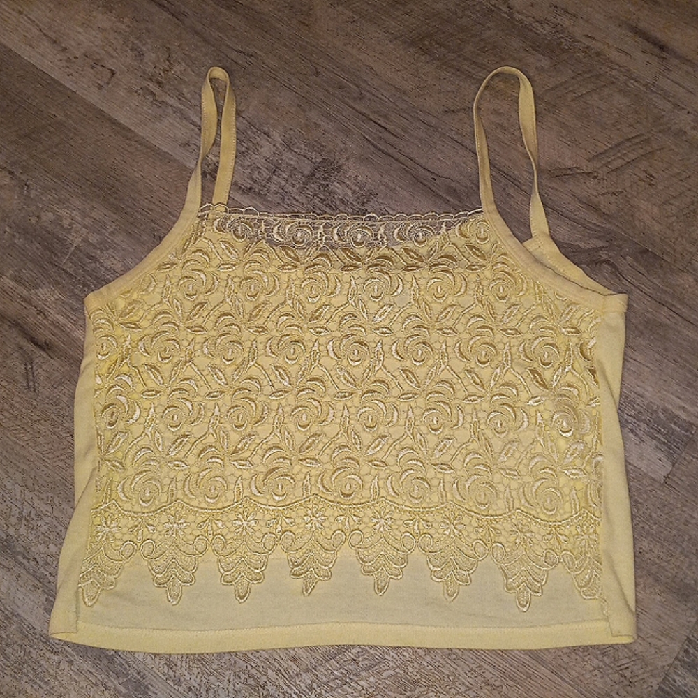 Vintage embroidered lace front knit crop tank 3x